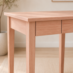 Escritorio "Quillay" 3 Cajones – Mesa de Trabajo de Madera Natural Estilo Escandinavo para Home Office o Dormitorio