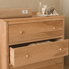 Cómoda Mudador "Tricahue" 3 Cajones – Mueble de Lenga Natural