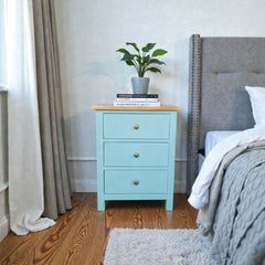 Velador de madera 3 cajones Rose