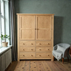 Armario (closet) de madera con colgador