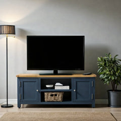 Rack de tv de madera Priana + 2 Puertas