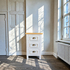 Velador de madera 3 cajones Elegance