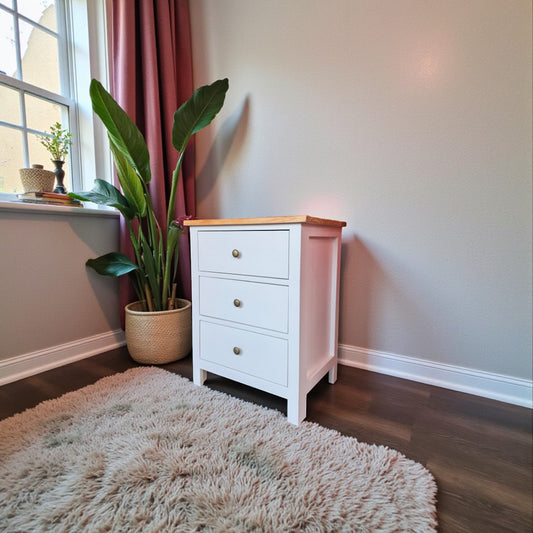 Velador de madera 3 cajones Rose