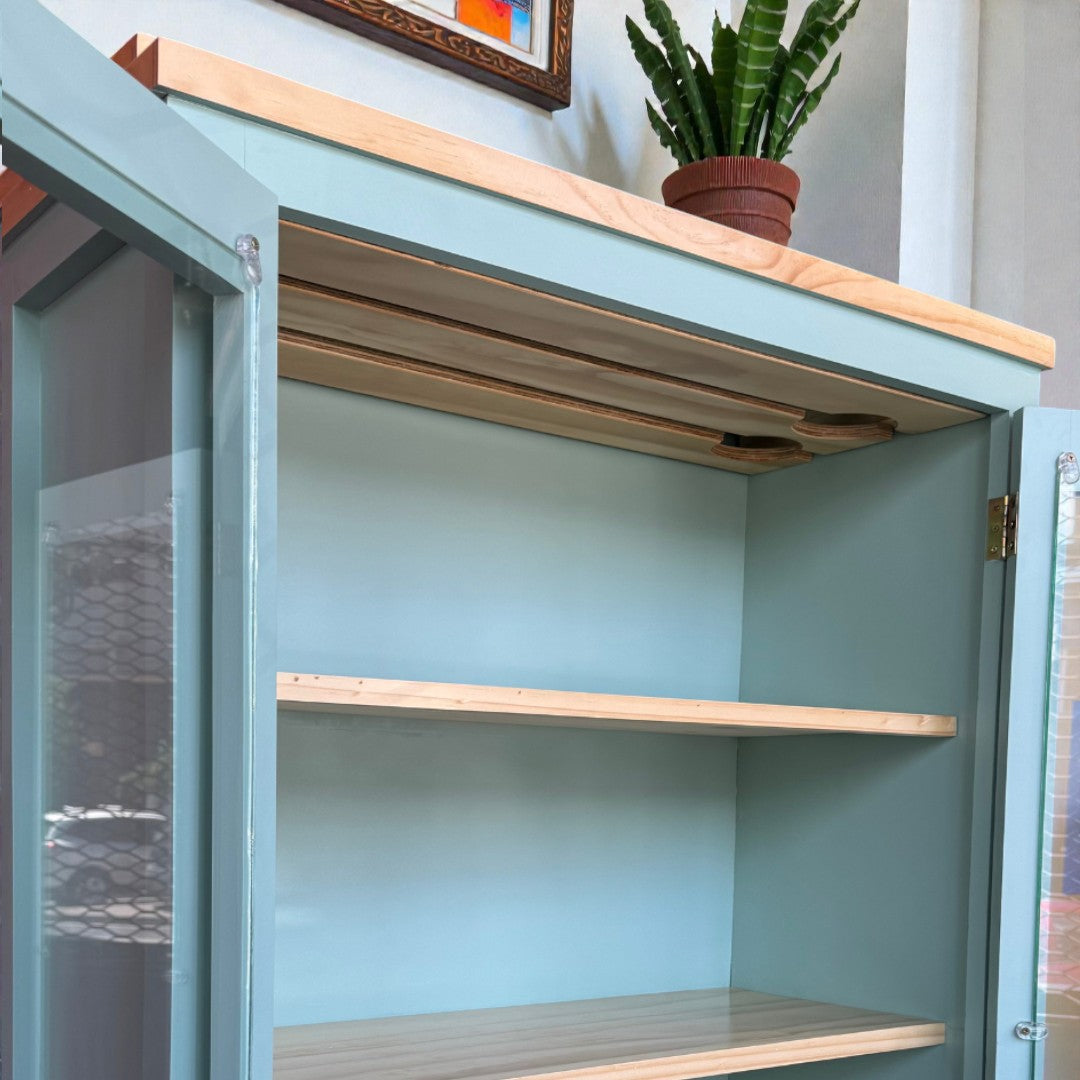 Vitrina de Madera de Pino Estilo Rústico - 180x80x35cm con Coperos y Cajones