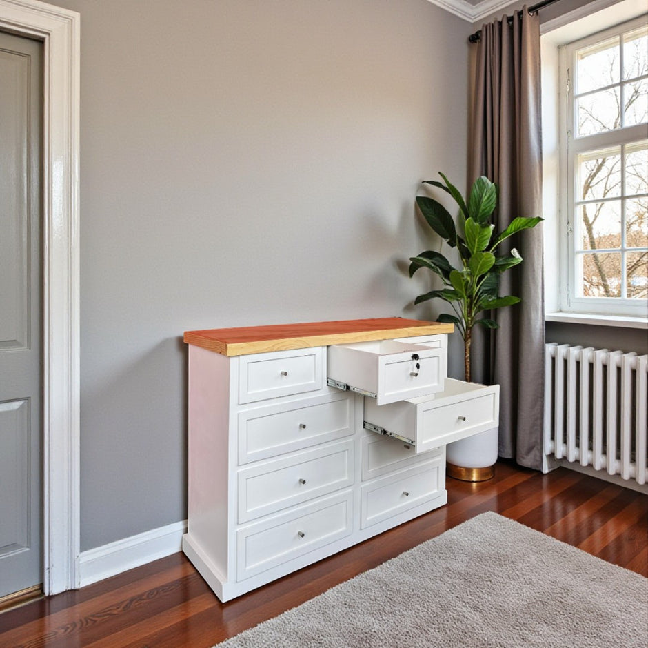 Velador de madera 3 cajones Elegance | Arca Muebles