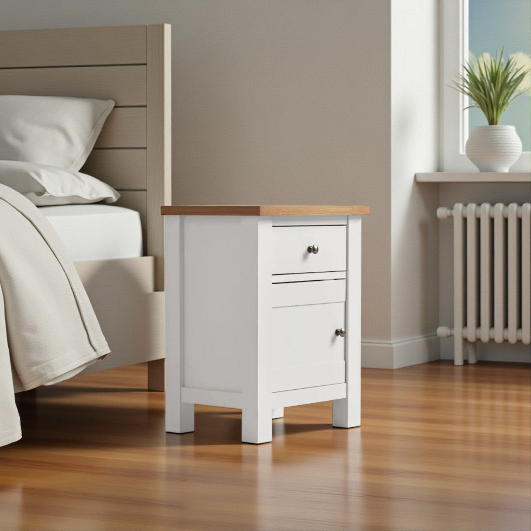 Velador de madera con puerta 45x35x60