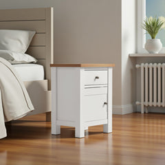 Velador de madera con puerta 45x35x60