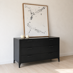 Cómoda "Osorno" 3 Cajones – Mueble de Madera Grafito Estilo Mid-Century con Patas Sable para Dormitorio