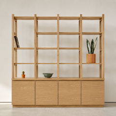 Biblioteca "Arrayán" – Estantería Abierta de Madera con Postes Verticales y Módulo con Puertas para Living o Estudio