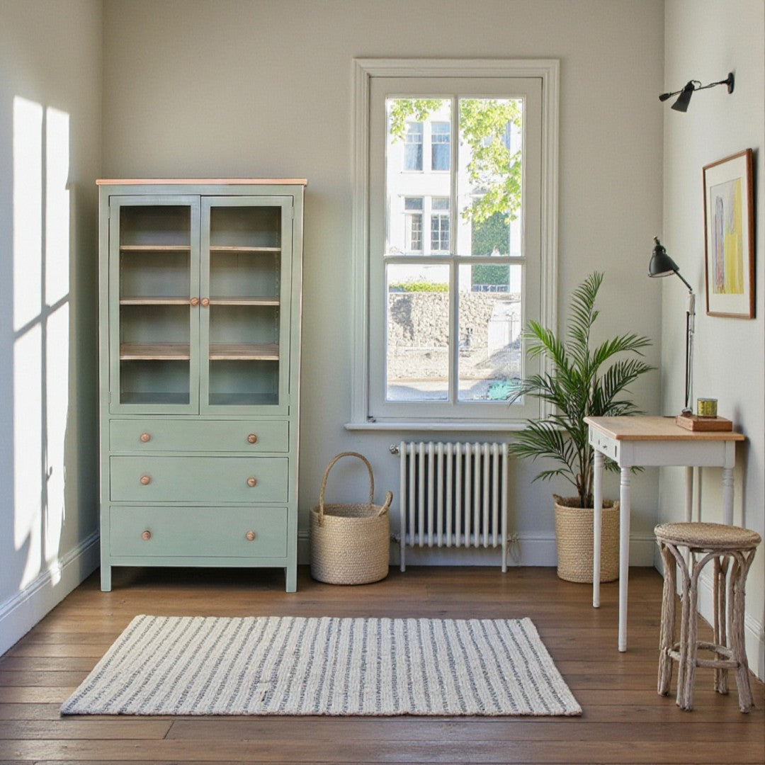 Vitrina de madera Vintage 90x35x180