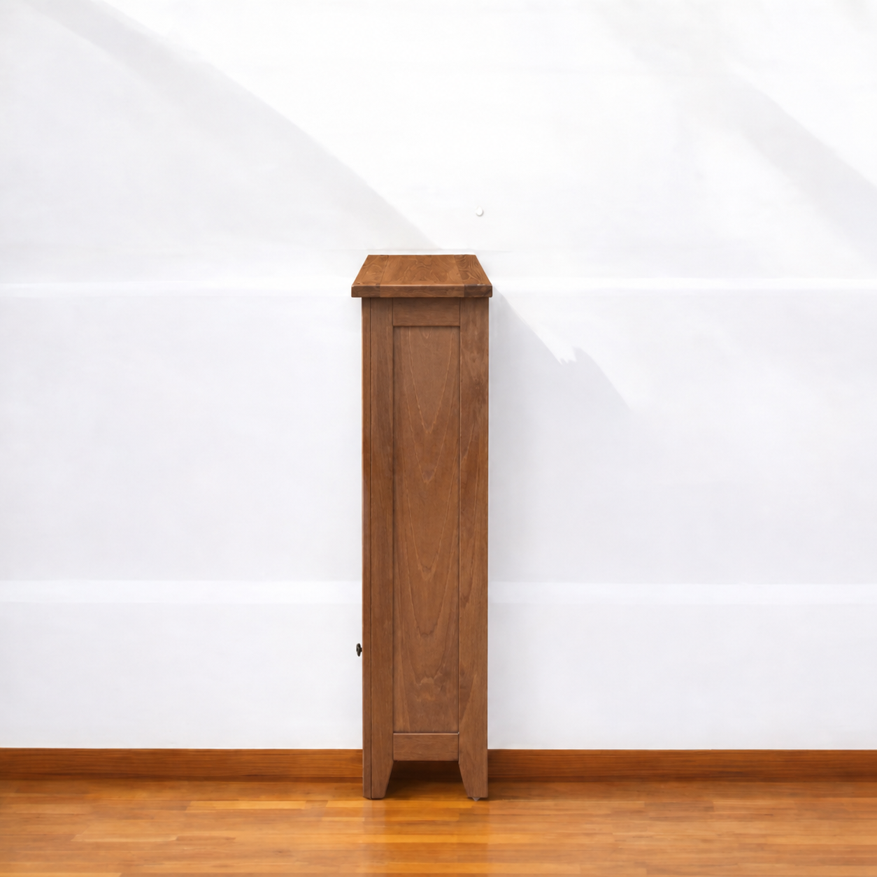 arrimo-minimalista-de-pino-cafe-3