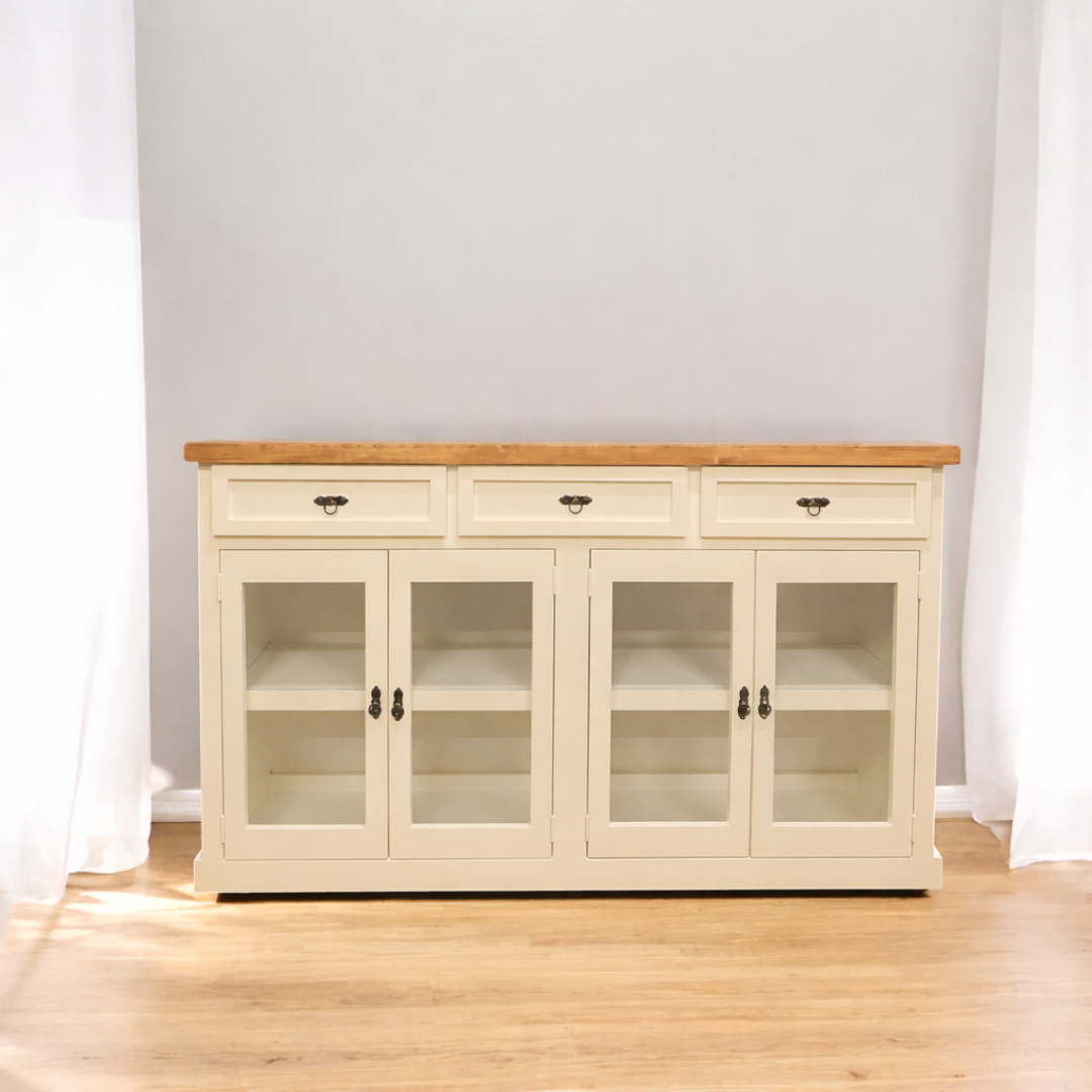 Buffet de madera y vidrio Idan
