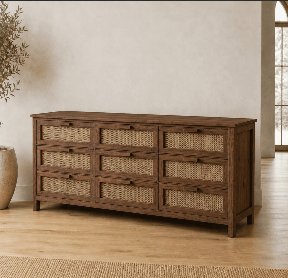 Cómoda "Copihue" 9 Cajones – Mueble de Madera y Junco Tejido