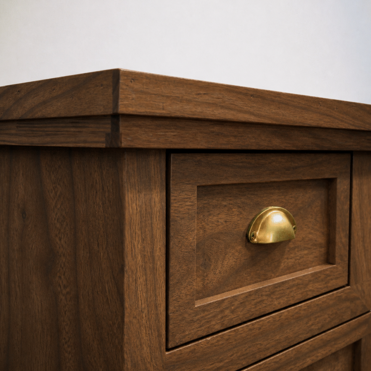 comoda-de-madera-vintage-con-cajon-de-seguridad-cafe-1