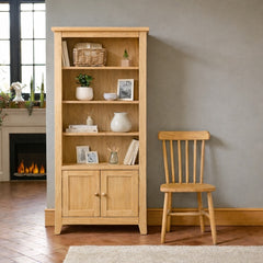 Vitrina de madera Alaia