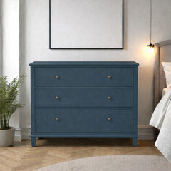 Cómoda de madera con 3 cajones