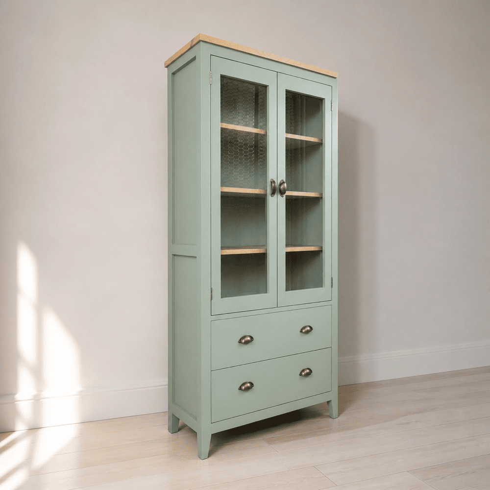 vitrina-de-madera-con-coperos-verde-agua-1