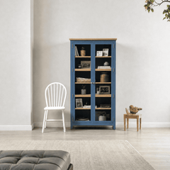 vitrinero-alto-de-madera-2-puertas-azul-marino-1