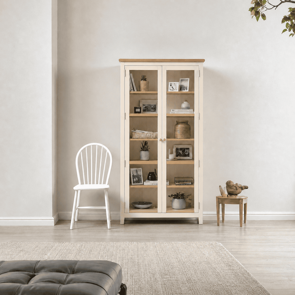 vitrinero-alto-de-madera-2-puertas-beige-arena-1